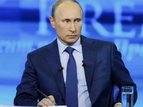 СМИ рассказали, когда состоится "прямая линия" с Путиным в 2016 году