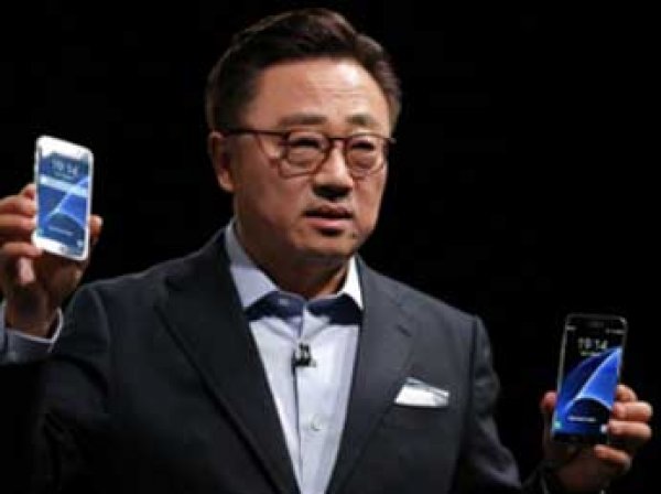 Samsung показала новейшие смартфоны Galaxy S7 и S7 Edge (фото, видео)