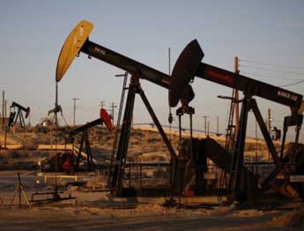 Нефтяной кризис в США: в Америке закрылись две трети буровых вышек