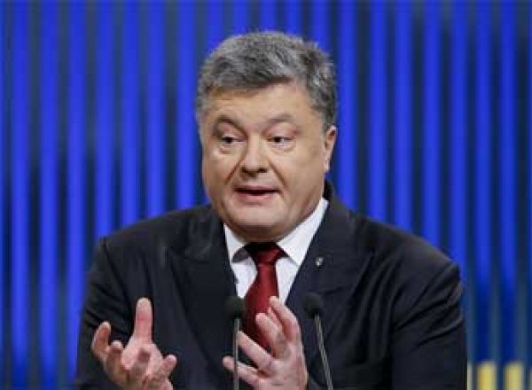 Порошенко вновь пригрозил открытой войной с Россией