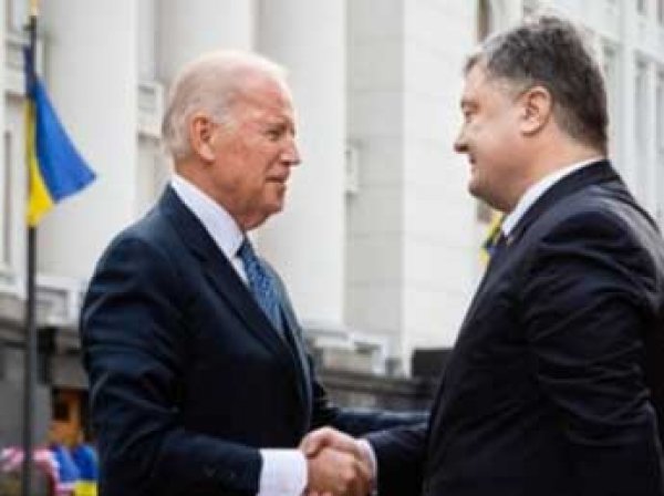 Порошенко и Байден договорились о дальнейшем давлении на Россию