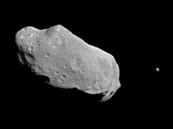 Ученые: к Земле летит «близнец» челябинского метеорита