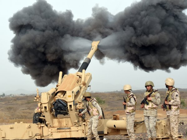 СМИ: Саудовская Аравия собирается направить в Сирию несколько тысяч военных