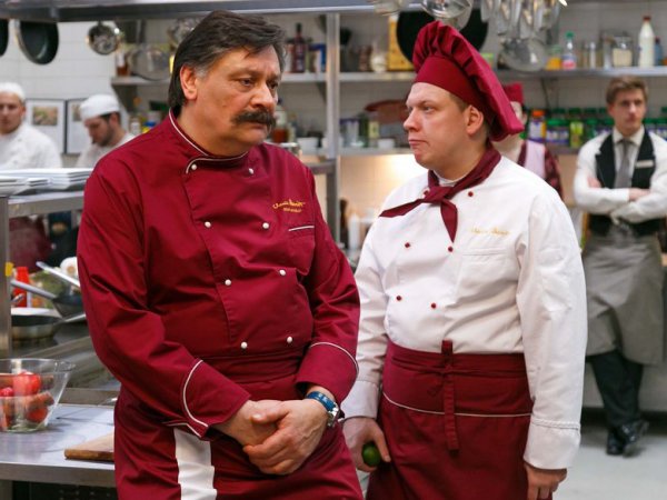 Украинский канал будет судиться с Госкино из-за запрета сериала "Кухня"