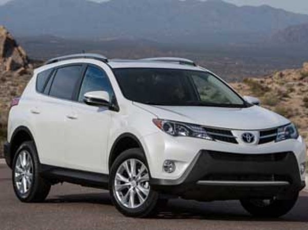 Toyota отзывает в России 141 тыс. RAV4 из-за проблем с ремнями безопасности