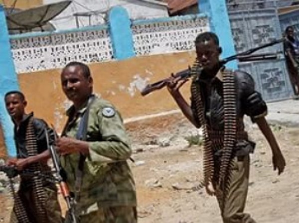Четыре человека погибли при стрельбе у посольства Турции в Сомали