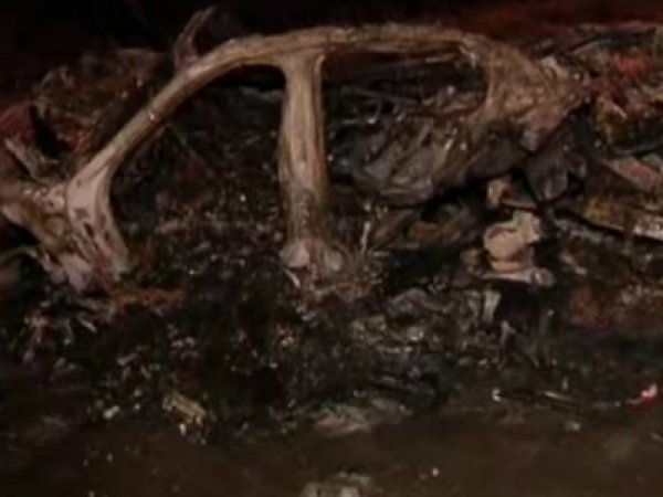 Авария на МКАДе сейчас: водитель сгорел заживо в машине в ДТП  (ВИДЕО)