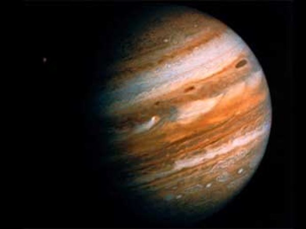 Ученые разгадали тайну северного сияния на Юпитере