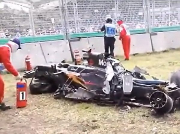 Авария Алонсо и Гутьерреса прервала гонку "Формулы-1" на "Гран-при Австралии" (ВИДЕО)