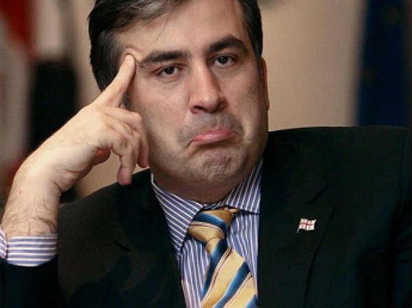 СМИ: Порошенко отправляет в отставку Саакашвили