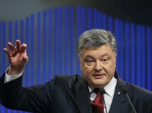ИноСМИ назвали Украину при Порошенко «коррумпированным болотом»