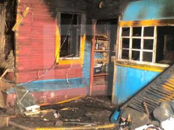 В Омске из-за непотушенной сигареты заживо сгорели пять человек