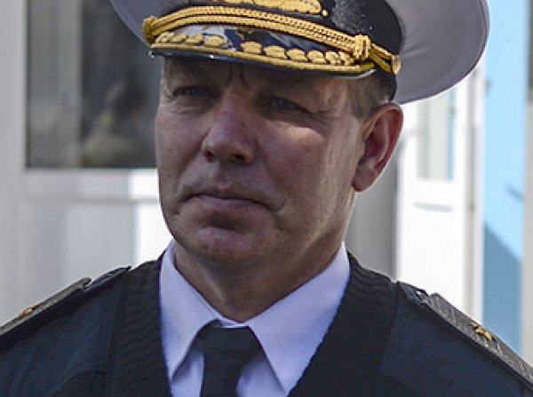 Порошенко уволил командующего ВМС Украины