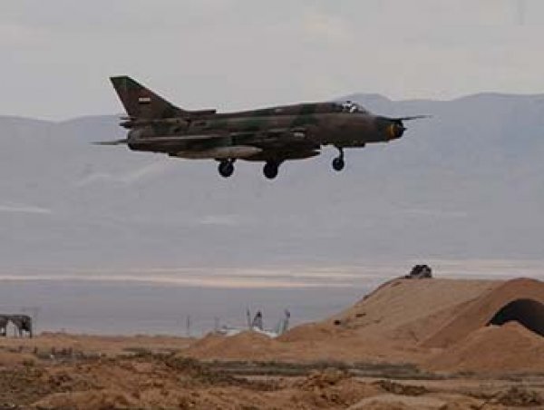 Военный самолет рухнул под Дамаском