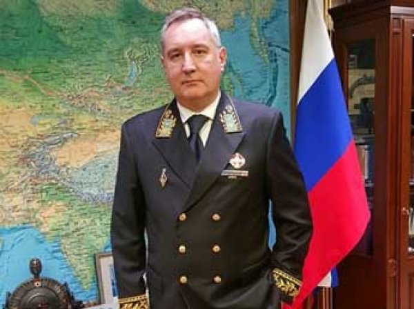 Рогозин вновь ответил "проктологам-либерастам" на обвинения в коррупции