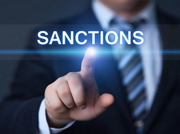 Евросоюз может снять часть санкций с России к концу года