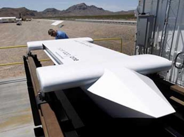 В США успешно испытали вакуумный поезд Hyperloop