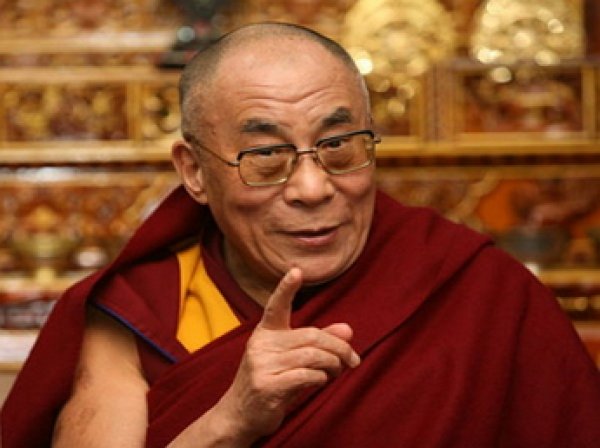 "Других стало слишком много": Далай-лама высказался о ситуации с беженцами в ЕС