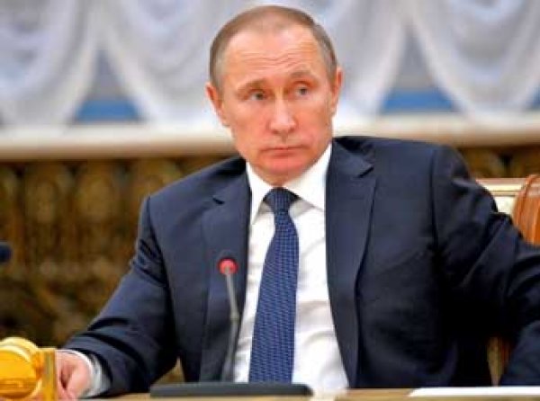 Путин предложил сажать в тюрьму посредников коррупционеров