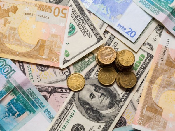 Курс доллара на сегодня, 5 мая 2016: эксперты не увидели причин для падения рубля