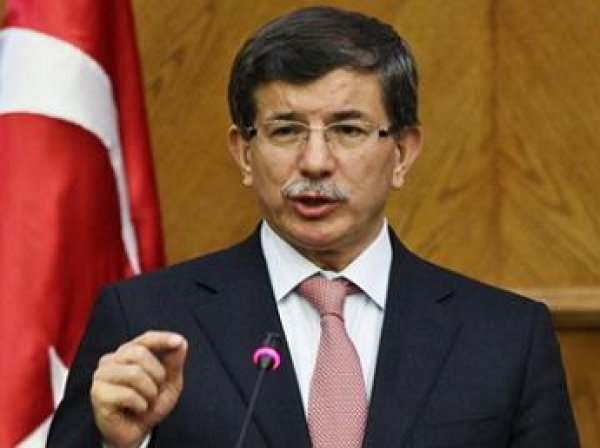 Премьер-министр Турции объявил о своей отставке