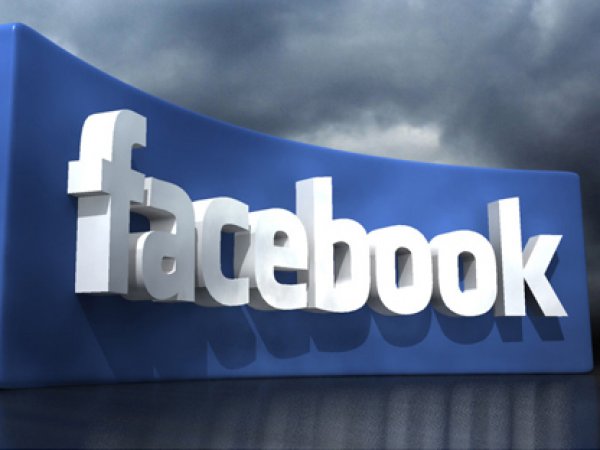 СМИ обвинили Facebook в политической пристрастности