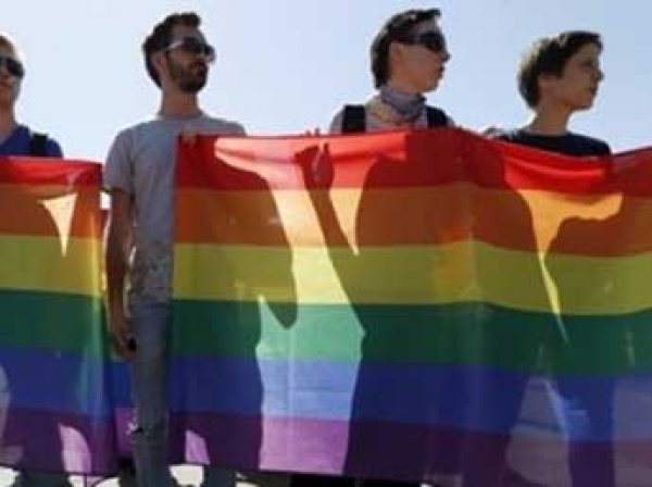 Депутаты Европарламента примут участие в гей-параде в Киеве
