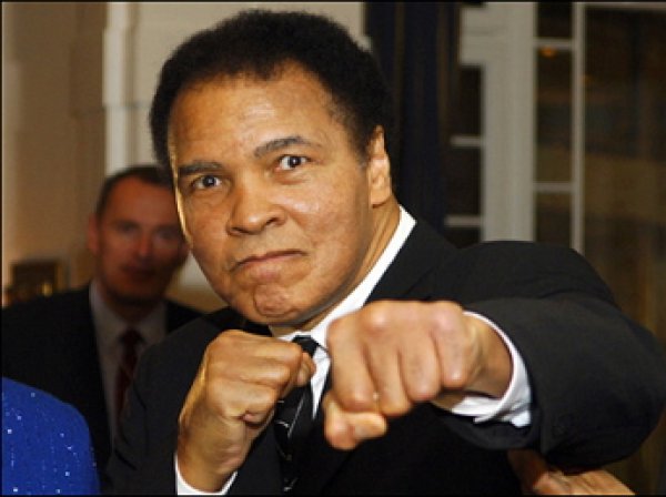 Легендарный боксер Мохаммед Али скончался на 75-м году жизни