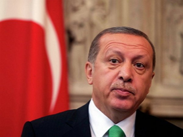 Эрдоган сбежал из США, поскандалив с организатором похорон Мохаммеда Али