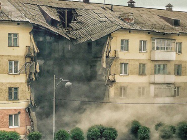Обрушение дома в Междуреченске сегодня: названа причина трагедии (ФОТО, ВИДЕО)