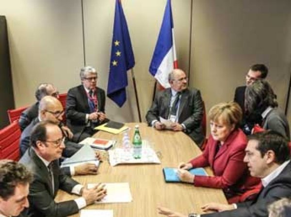 Франция тормозит продление санкций против РФ