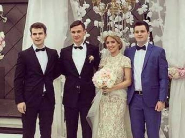 Глава госохраны Украины устроил сыну "обычную, скромную" свадьбу на 1,5 млн гривен (ФОТО)