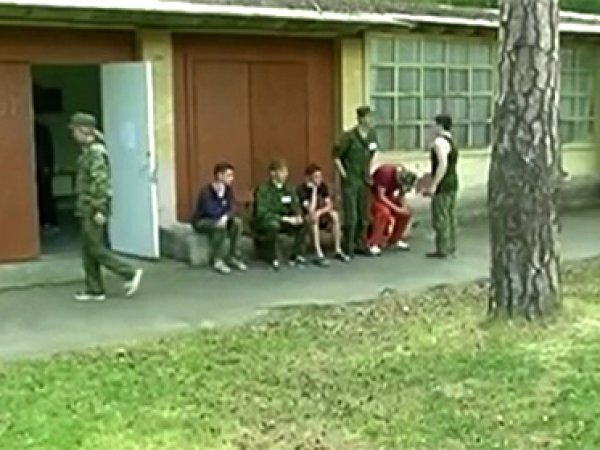 На Урале чиновников уволили за стрельбу в детском лагере