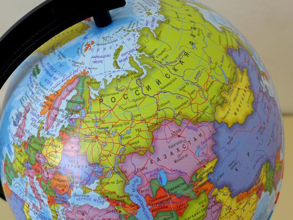 В Белоруссии из магазинов изъяли глобусы с российским Крымом