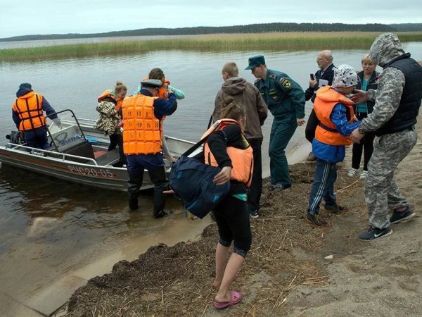 Трагедия в Карелии 19 июня 2016: выживший на Сямозере вожатый обвинил в произошедшем детей (ВИДЕО)