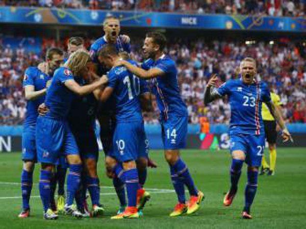 Исландский комментатор сорвал голос на матче с Англией и потерял основную работу (ВИДЕО)