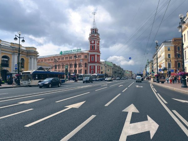 В Санкт-Петербурге активисты "переименовали" Невский проспект в честь Кадырова