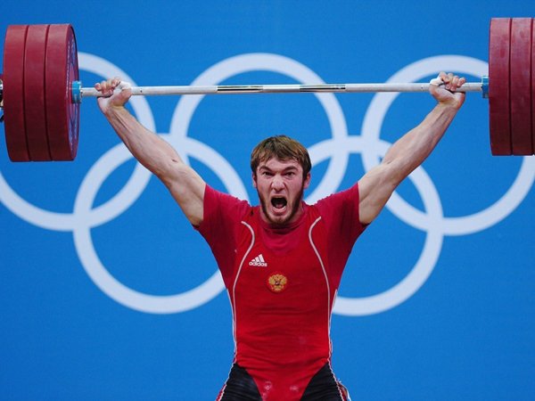 Федерация тяжелой атлетики единогласно поддержала дисквалификацию сборной России