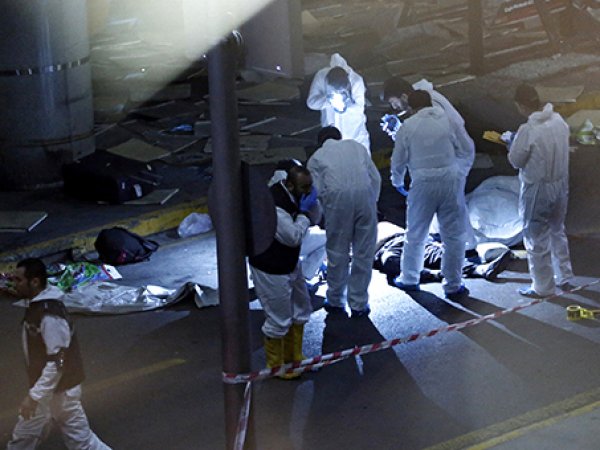Теракт в Стамбуле 28 июня 2016: погибли 41 человек, ранен россиянин (ВИДЕО)