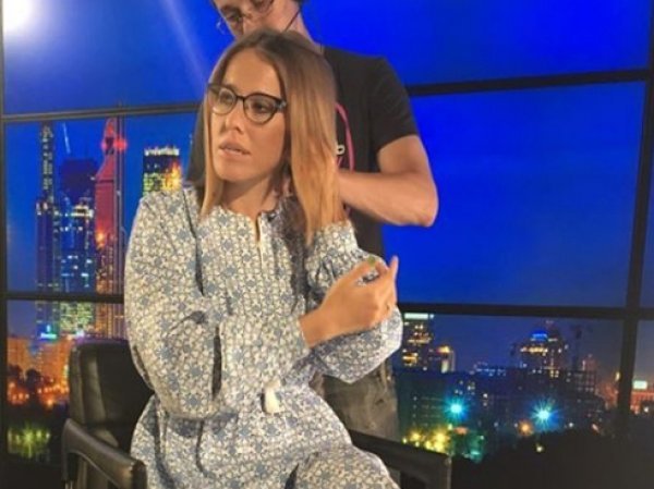 Ксения Собчак беременна 2016: телеведущая снова "засветила" округлившийся живот (ФОТО)