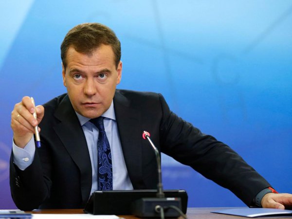 Курс доллара на сегодня, 4 июля 2016: Медведев рассказал о запасе прочности российской экономики