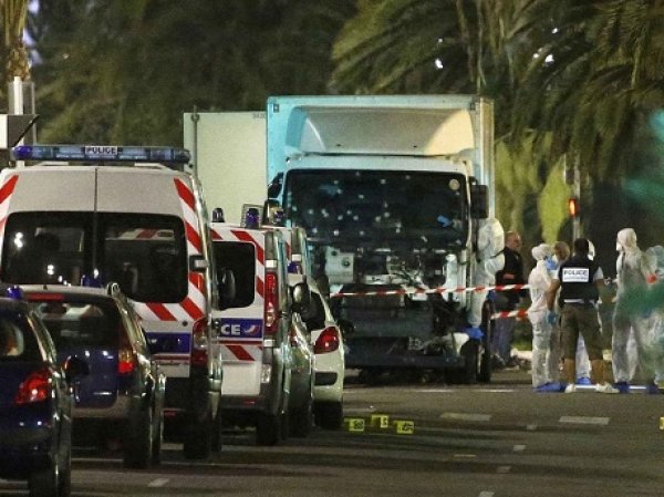 Теракт в Ницце 14 июля 2016: в Сети опубликовано видео ликвидации террориста из Ниццы (ВИДЕО)