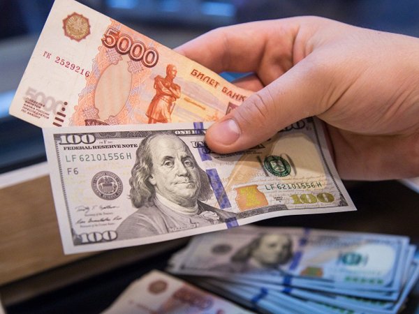 Курс доллара на сегодня, 18 июля 2016: эксперты рассказали, как повлияют события в Турции на курс рубля