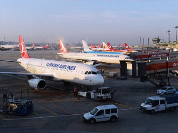 АТОР: Россия не возобновит чартерные перелеты в Турцию в этом году