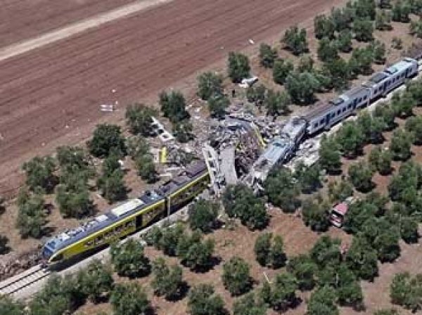 В Италии столкнулись поезда: 20 погибших