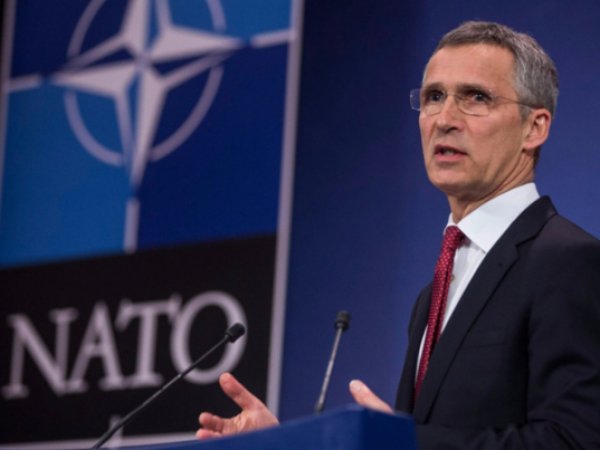 В НАТО отказались от Холодной войны с Россией