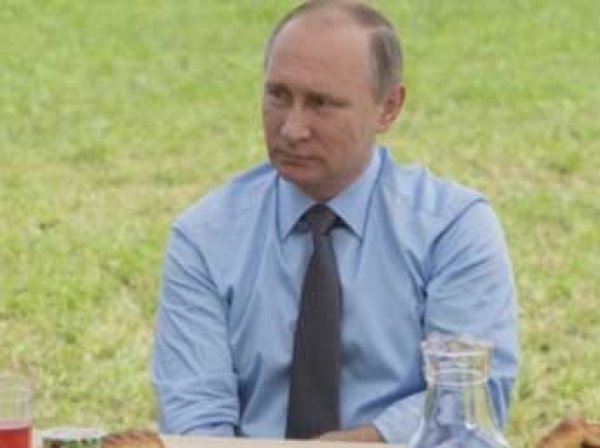 Путин рассказал, что еще можно сделать из клюквы кроме водки (ВИДЕО)