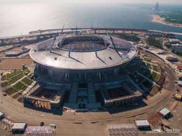 Строители стадиона "Зенит-Арена" обвинили питерские власти в срыве сроков сдачи объекта