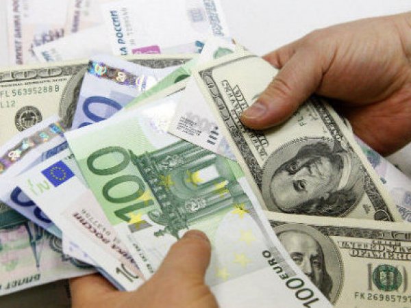 Курс доллара на сегодня, 25 июля 2016: экономисты сделали неутешительные выводы по поводу рубля