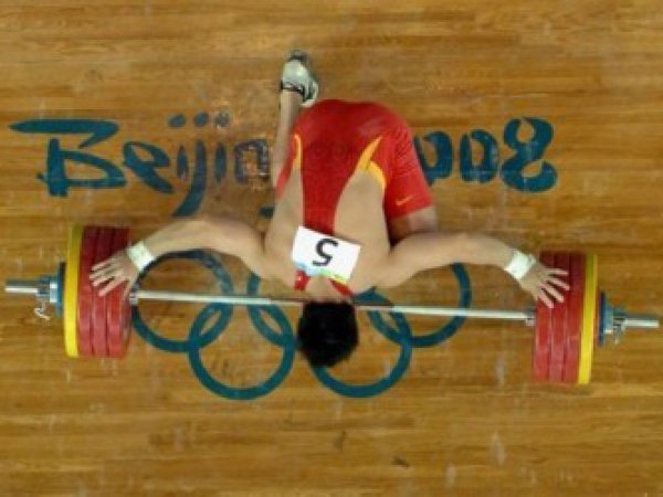 Еще 11 призеров Олимпиады в Пекине попались на допинге